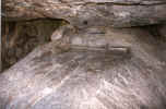 Tamilnadu - Thondur - Hill Cave - 383.jpg (108954 bytes)