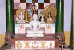Tamilnadu - Vandavasi - Mahaveerar - 194.jpg (77063 bytes)