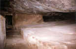 Tamilnadu Thirumalai caves bed for the monks  021.jpg (88664 bytes)