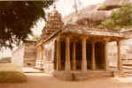 Tamilnadu Thirumalai temple 005b.jpg (37129 bytes)